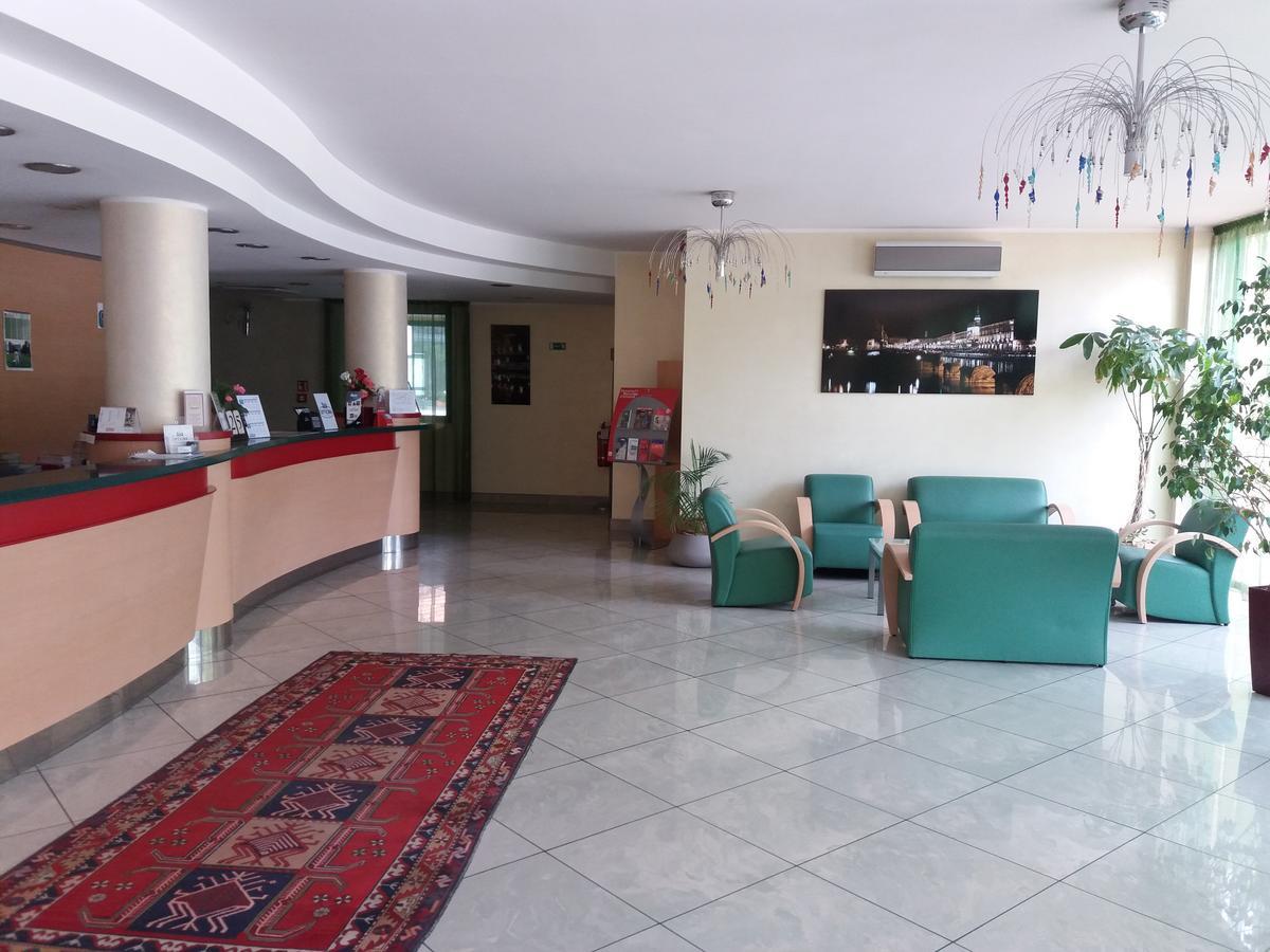 Hotel Panorama 캄비아노 외부 사진